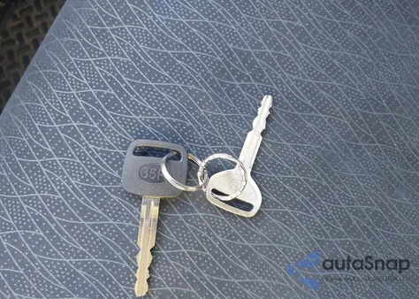 2007 Toyota Yaris из США, поврежденный, VIN JTDBT923674002852